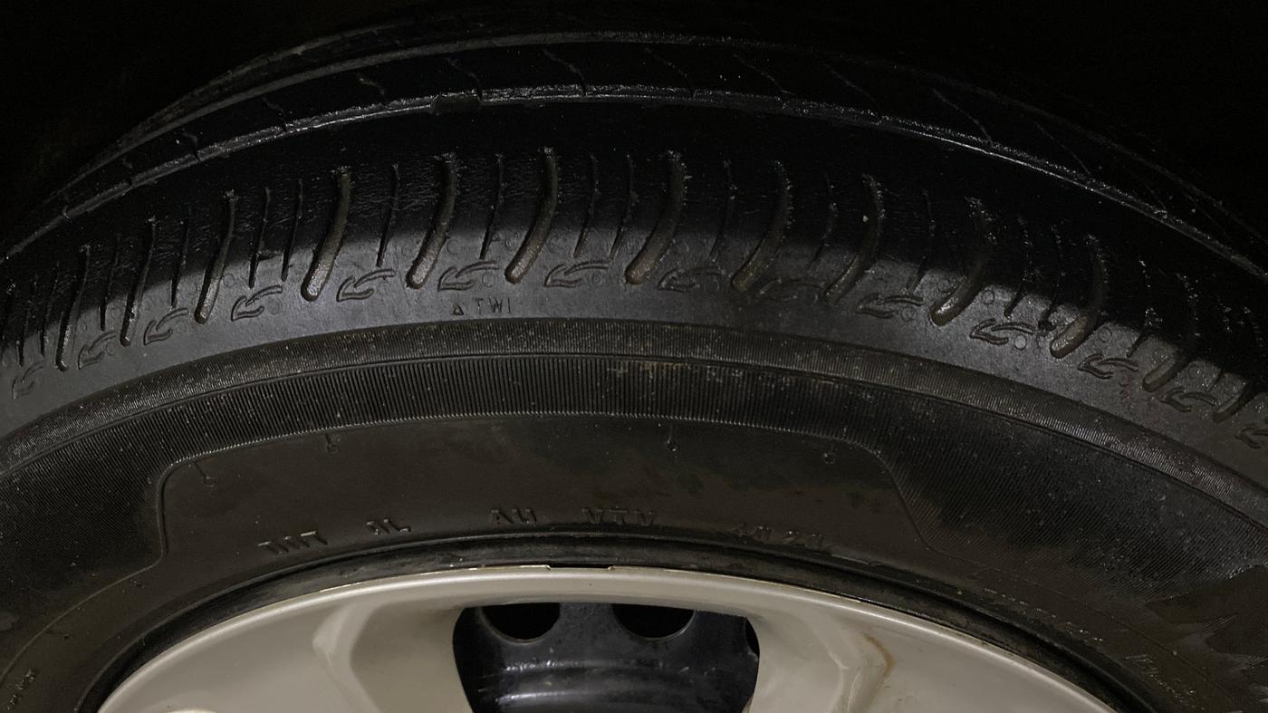 2020 Maruti S PRESSO VXI PLUS AMT, Petrol, Automatic, 57,188 km, Right Front Tyre Tread