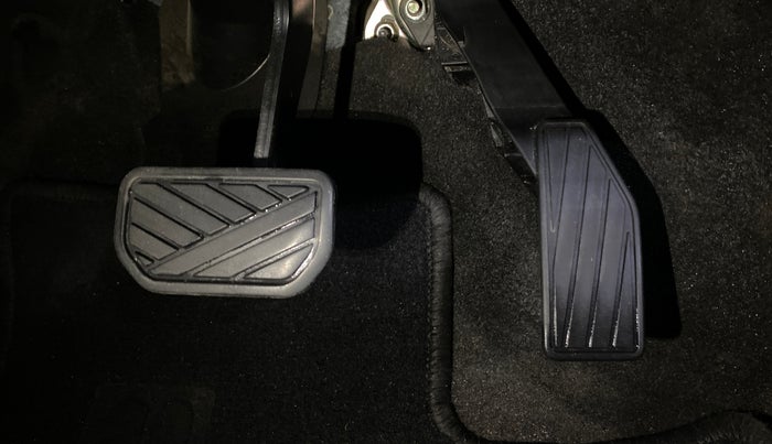 2020 Maruti S PRESSO VXI PLUS AMT, Petrol, Automatic, 56,452 km, Pedals