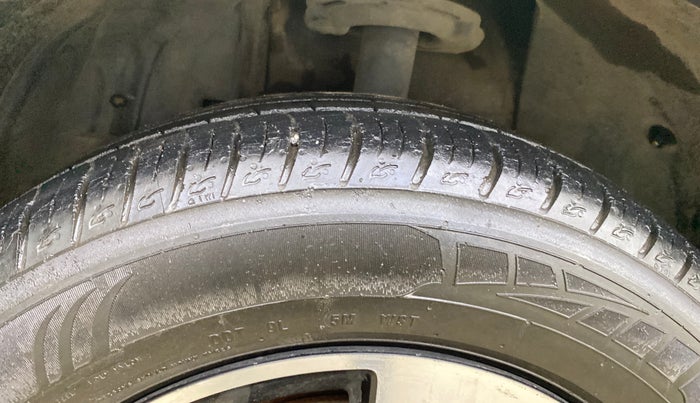 2017 Tata NEXON XZ PLUS PETROL, Petrol, Manual, 86,660 km, Left Front Tyre Tread