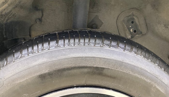 2017 Tata NEXON XZ PLUS PETROL, Petrol, Manual, 86,660 km, Right Rear Tyre Tread