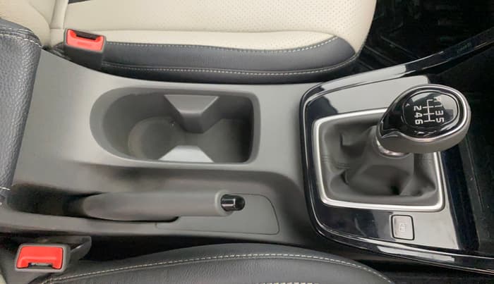 2025 Hyundai Creta SX 1.5 PETROL, Petrol, Manual, 19,691 km, Gear Lever