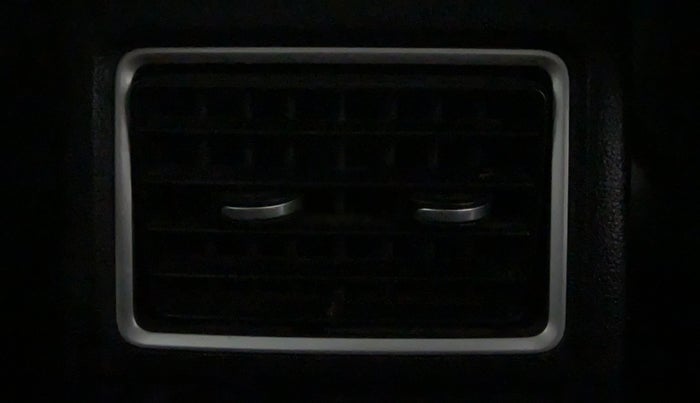 2018 Volkswagen Polo HIGHLINE PLUS 1.0 16 ALLOY, Petrol, Manual, 37,130 km, Rear AC Vents