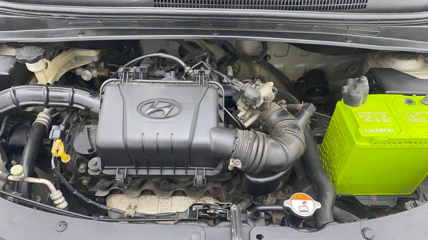 2014 Hyundai i10 MAGNA 1.1, Petrol, Manual, 37,796 km, Open Bonet