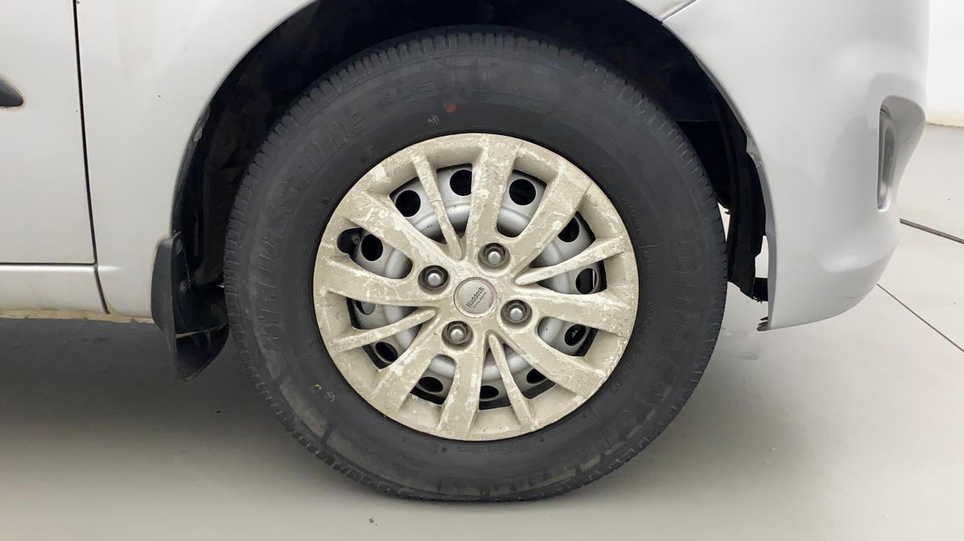 2014 Hyundai i10 MAGNA 1.1, Petrol, Manual, 37,796 km, Right Front Wheel