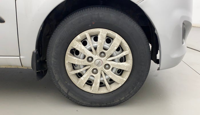 2014 Hyundai i10 MAGNA 1.1, Petrol, Manual, 37,796 km, Right Front Wheel