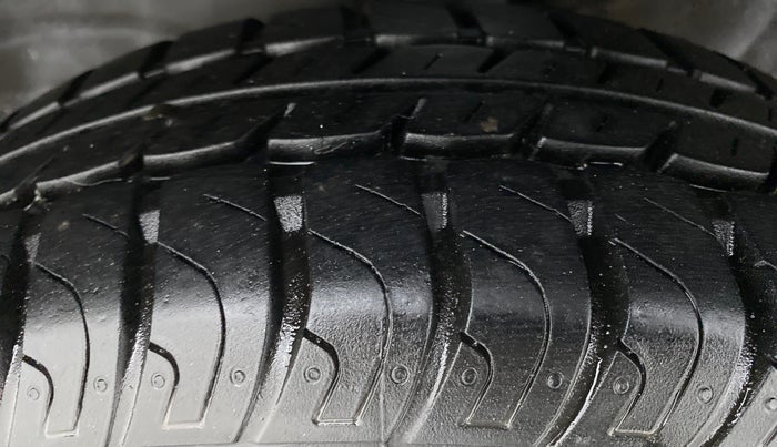 2015 Maruti Wagon R 1.0 VXI, Petrol, Manual, 12,881 km, Left Front Tyre Tread