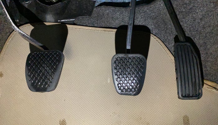 2015 Honda Amaze 1.2L I-VTEC S, Petrol, Manual, 80,673 km, Pedals