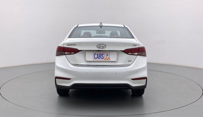 2018 Hyundai Verna 1.6 CRDI SX + AT, Diesel, Automatic, 63,709 km, Back/Rear