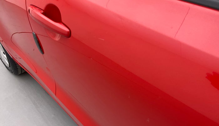 2016 Maruti Baleno DELTA PETROL 1.2, Petrol, Manual, 41,568 km, Driver-side door - Slightly dented