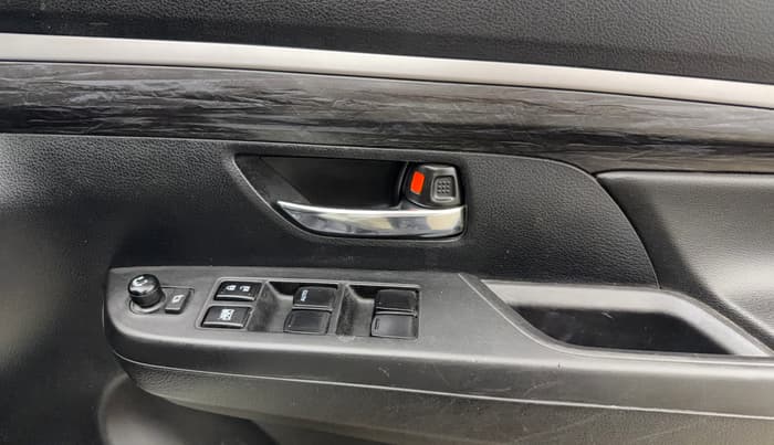 2020 Maruti XL6 ALPHA AT, Petrol, Automatic, 62,973 km, Driver Side Door Panels Control