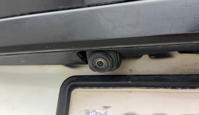 2020 Maruti XL6 ALPHA AT, Petrol, Automatic, 62,973 km, Parking Camera