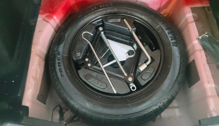 2018 Tata NEXON XM PETROL, Petrol, Manual, 50,677 km, Spare Tyre