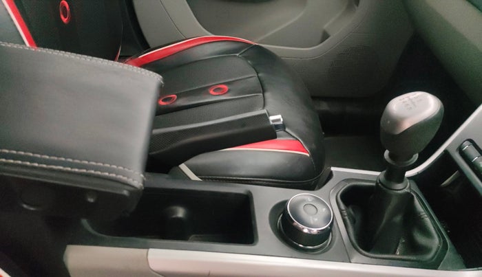 2018 Tata NEXON XM PETROL, Petrol, Manual, 50,677 km, Gear Lever