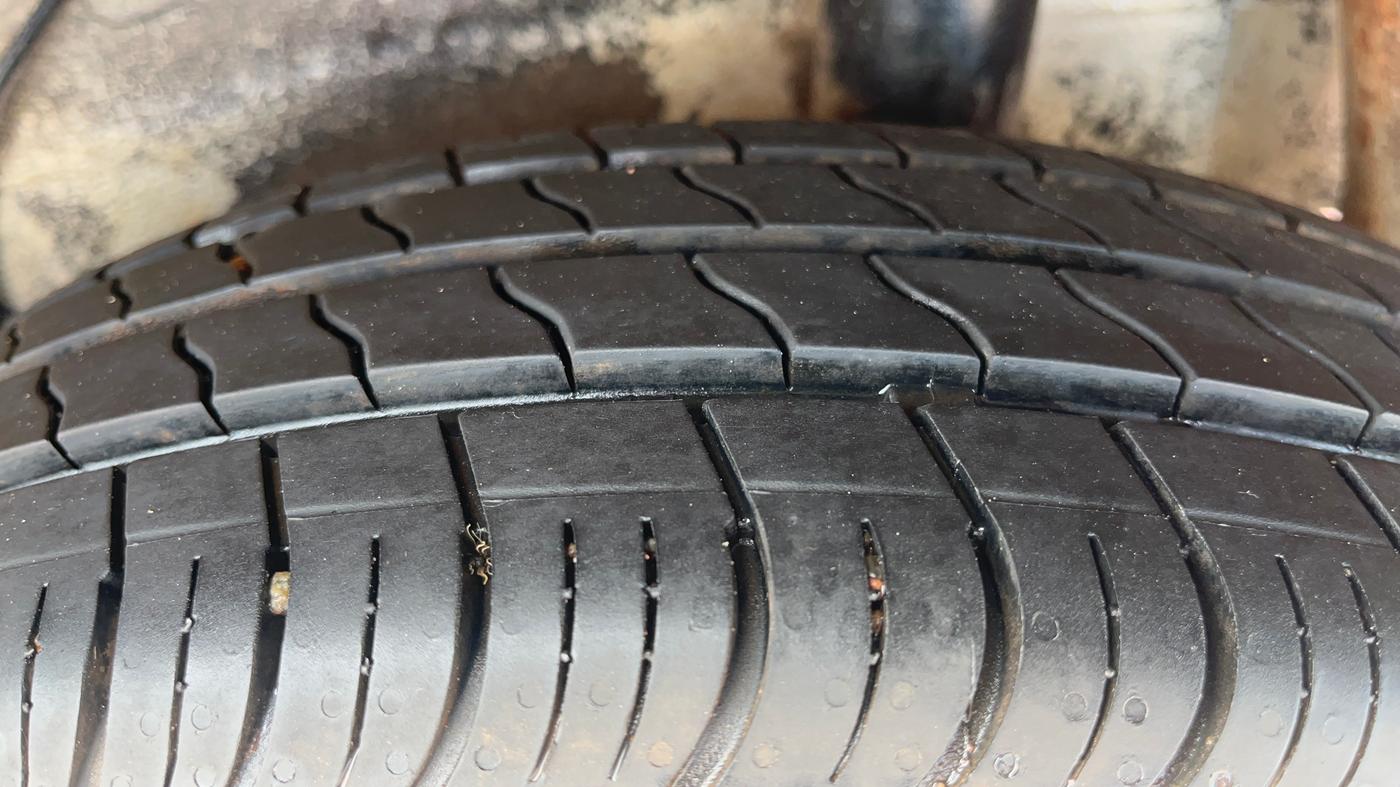 2016 Maruti Celerio ZXI (O), Petrol, Manual, 51,396 km, Left Rear Tyre Tread