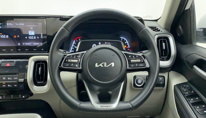 2022 KIA SONET HTX PLUS 1.0 IMT, Petrol, Manual, 16,997 km, Steering Wheel Close Up