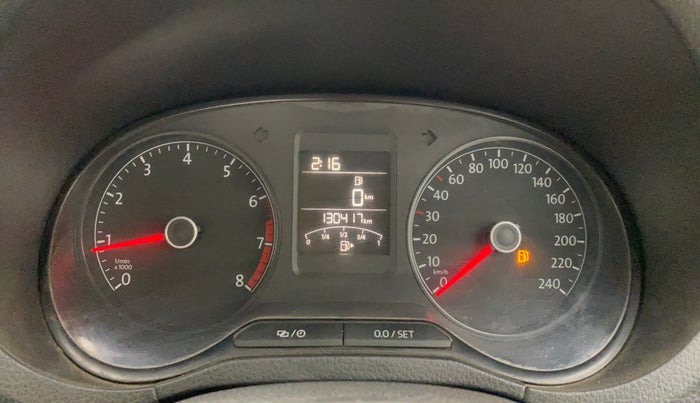 2017 Volkswagen Ameo HIGHLINE1.2L, Petrol, Manual, 1,30,371 km, Odometer Image