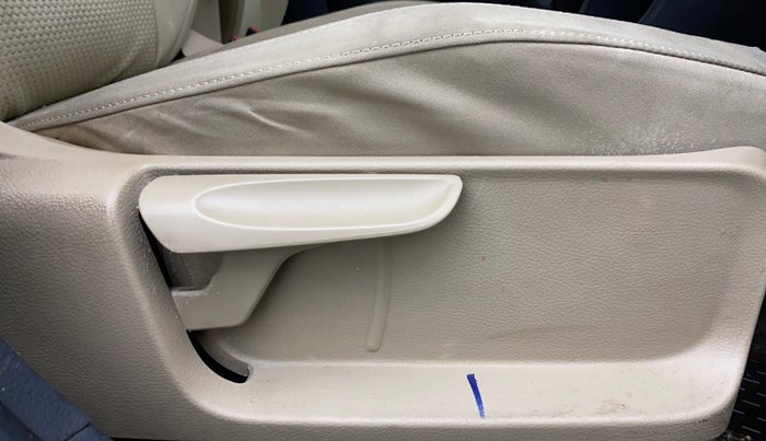 2017 Volkswagen Ameo HIGHLINE1.2L, Petrol, Manual, 1,30,371 km, Driver Side Adjustment Panel