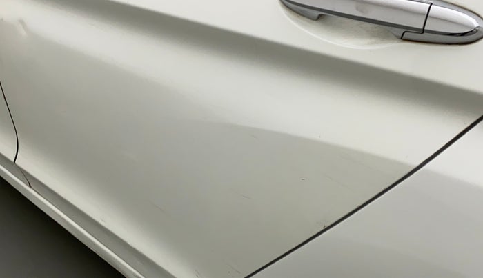 2016 Honda City 1.5L I-VTEC VX CVT, Petrol, Automatic, 77,242 km, Rear left door - Minor scratches