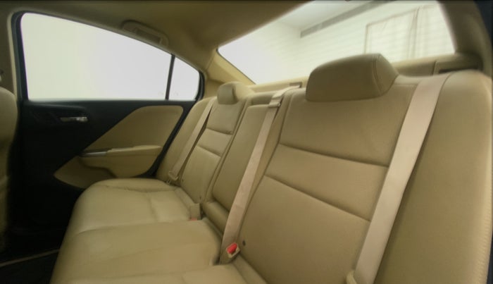 2016 Honda City 1.5L I-VTEC VX CVT, Petrol, Automatic, 77,242 km, Right Side Rear Door Cabin