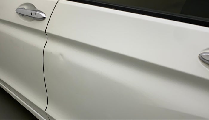 2016 Honda City 1.5L I-VTEC VX CVT, Petrol, Automatic, 77,242 km, Rear left door - Slightly dented