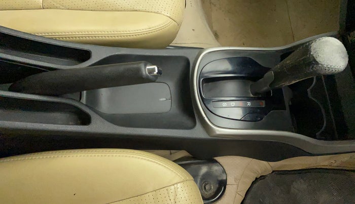 2016 Honda City 1.5L I-VTEC VX CVT, Petrol, Automatic, 77,242 km, Gear Lever