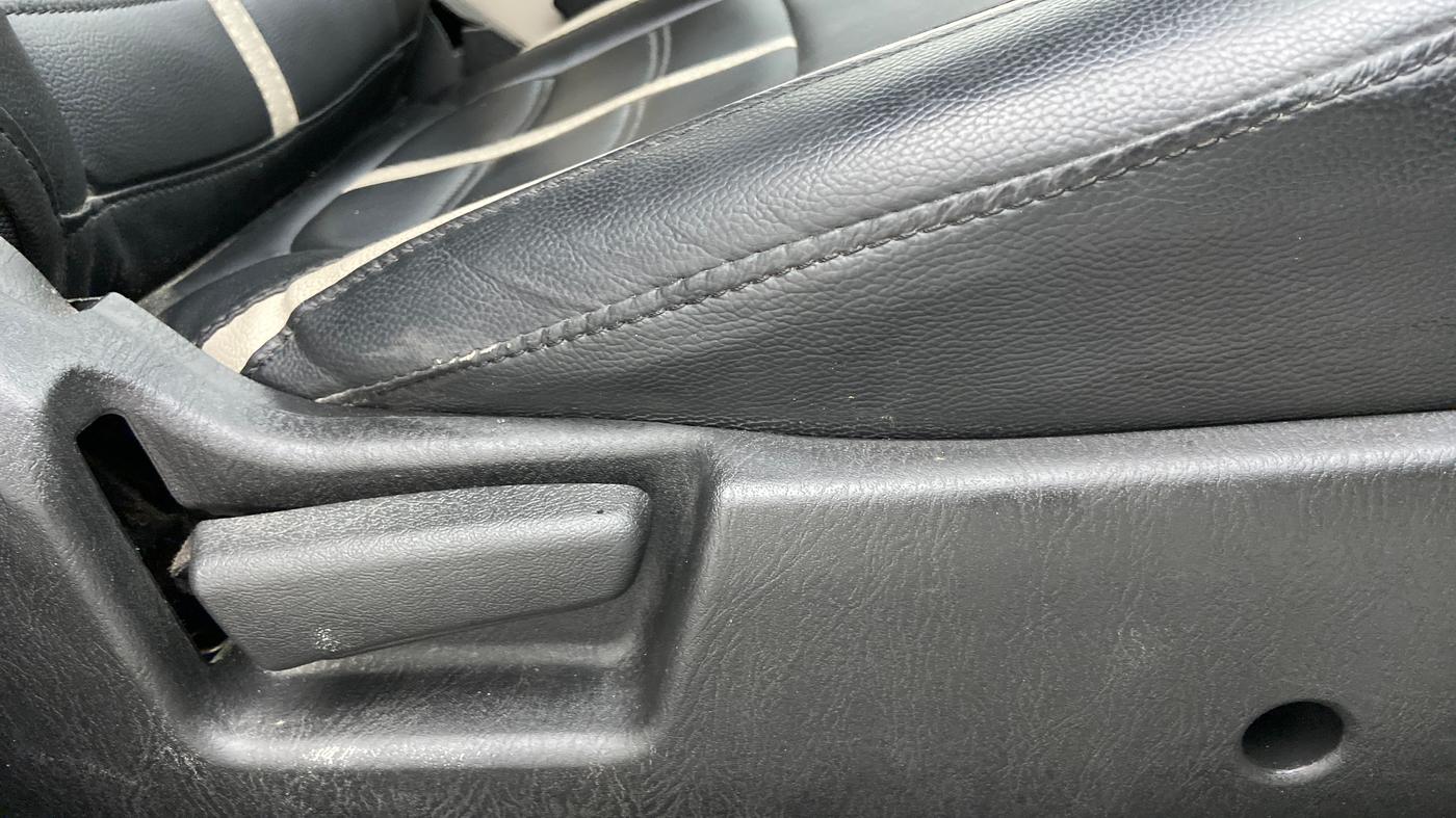 2020 Maruti Alto LXI CNG (O), CNG, Manual, 40,182 km, Driver Side Adjustment Panel