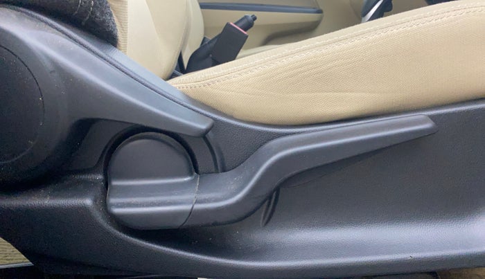 2023 Honda Amaze 1.2L I-VTEC VX CVT, Petrol, Automatic, 18,919 km, Driver Side Adjustment Panel