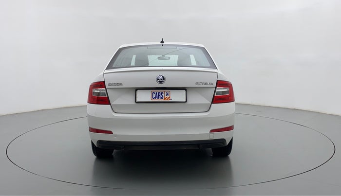 2017 Skoda Octavia 2.0 TDI STYLE PLUS AT, Diesel, Automatic, 60,922 km, Back/Rear