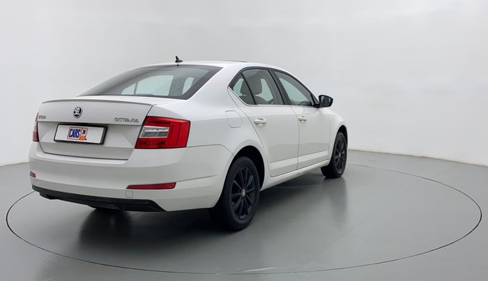 2017 Skoda Octavia 2.0 TDI STYLE PLUS AT, Diesel, Automatic, 60,922 km, Right Back Diagonal