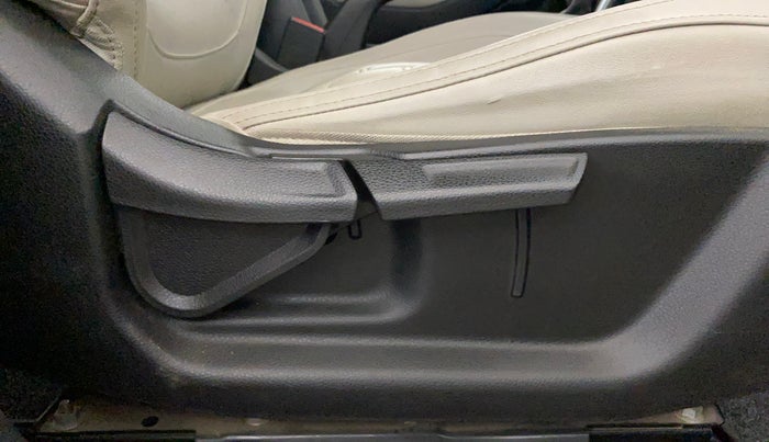 2021 KIA SELTOS HTX IVT 1.5 PETROL, Petrol, Automatic, 64,647 km, Driver Side Adjustment Panel