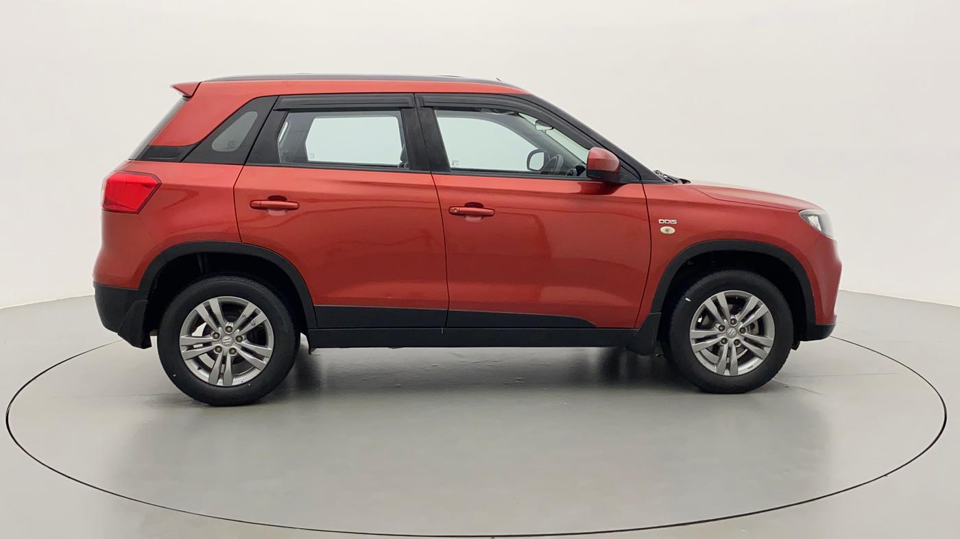 2017 Maruti Vitara Brezza ZDI, Diesel, Manual, 81,844 km, Right Side View