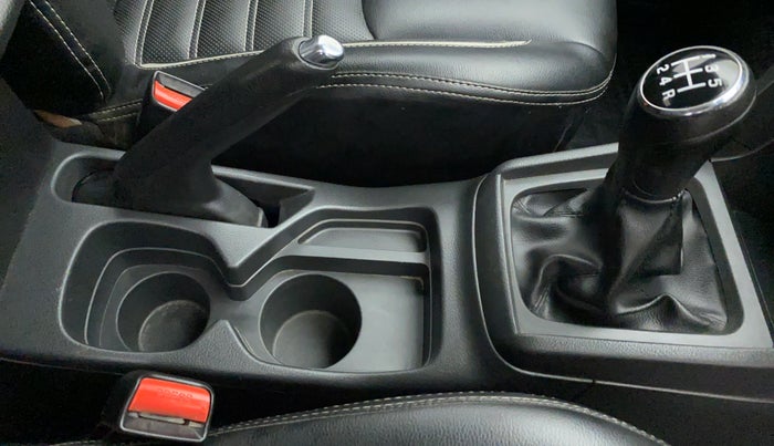 2017 Maruti Vitara Brezza ZDI, Diesel, Manual, 81,844 km, Gear Lever