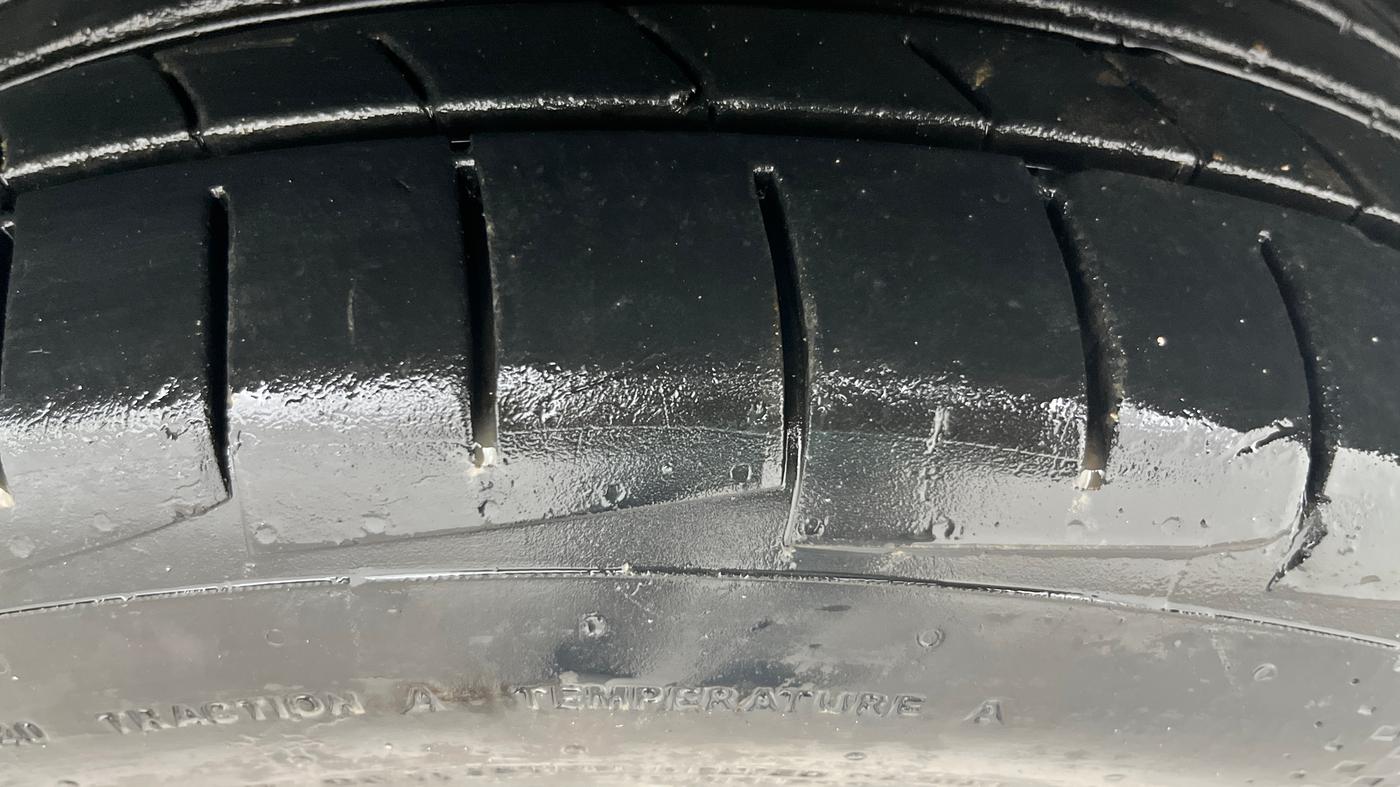 2020 MG HECTOR SHARP 1.5 DCT PETROL, Petrol, Automatic, 41,215 km, Left Rear Tyre Tread
