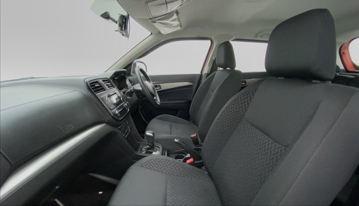 2019 Maruti Vitara Brezza ZDI AMT, Diesel, Automatic, 28,245 km, Right Side Front Door Cabin