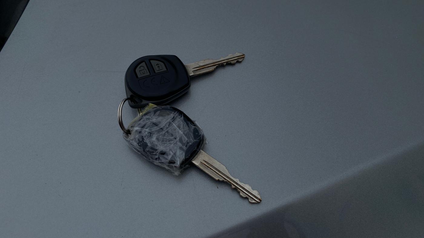 2018 Maruti Baleno DELTA PETROL 1.2, Petrol, Manual, 39,790 km, Key Close Up