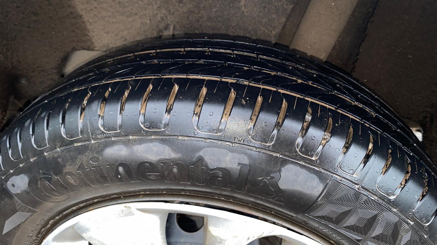2018 Maruti Baleno DELTA PETROL 1.2, Petrol, Manual, 39,790 km, Left Rear Tyre Tread