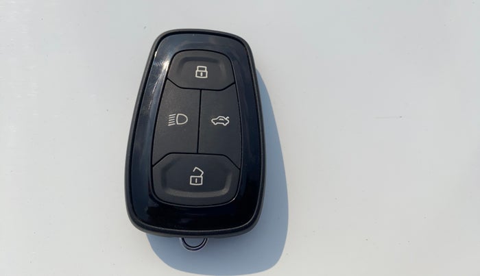 2022 Tata TIGOR XZ PLUS CNG, CNG, Manual, 54,177 km, Key Close Up