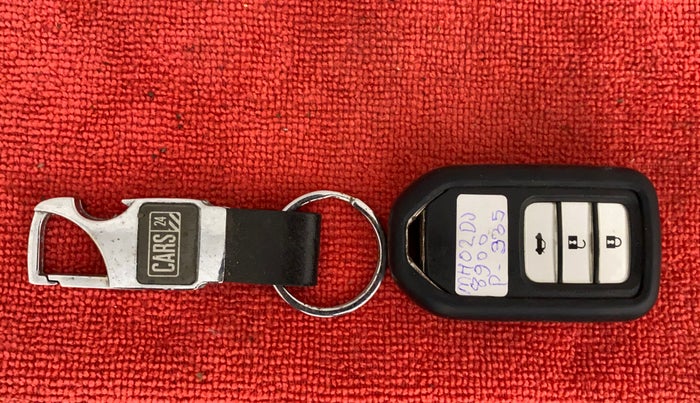 2014 Honda City 1.5L I-VTEC VX CVT, CNG, Automatic, 79,081 km, Key Close Up