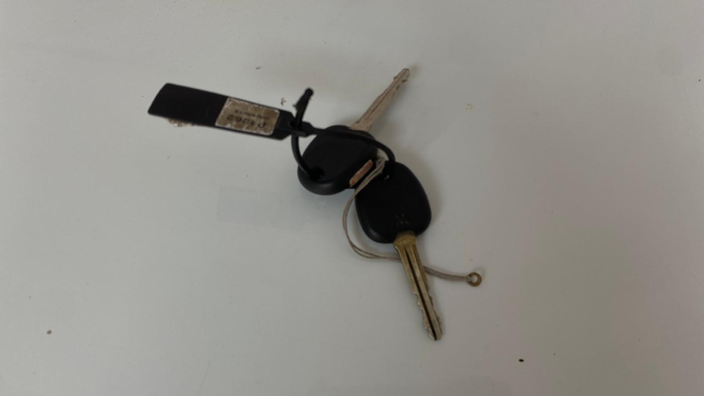 2012 Hyundai i10 ASTA 1.2 AT SUNROOF, Petrol, Automatic, 57,305 km, Key Close Up