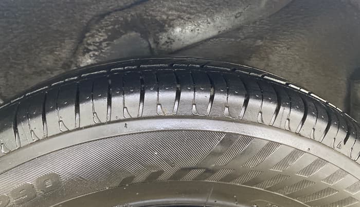 2012 Hyundai i10 ASTA 1.2 AT SUNROOF, Petrol, Automatic, 57,305 km, Left Rear Tyre Tread