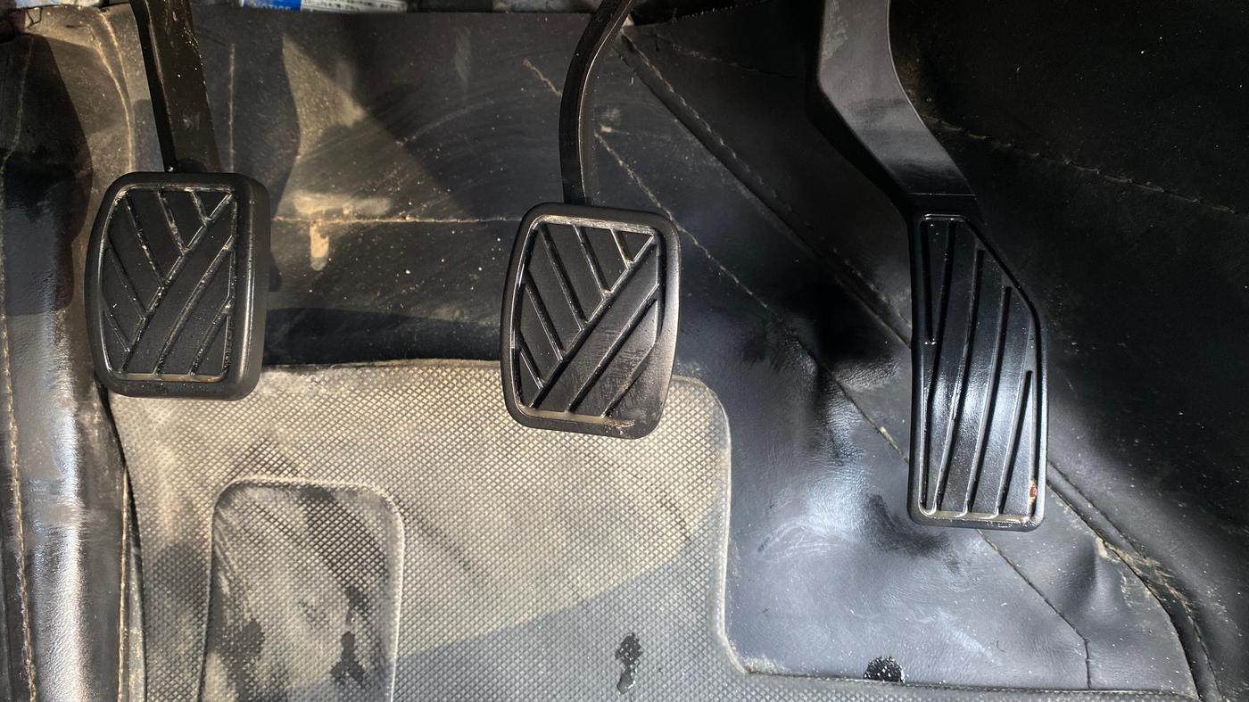2020 Maruti Vitara Brezza ZXI PLUS, Petrol, Manual, 94,107 km, Pedals