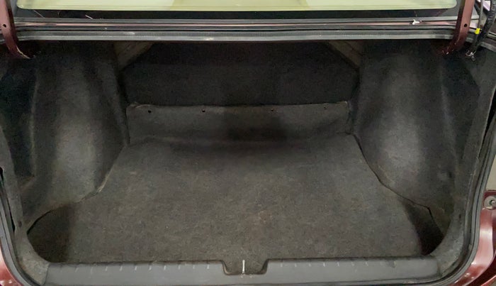 2016 Honda City 1.5L I-VTEC VX, Petrol, Manual, 82,773 km, Boot Inside