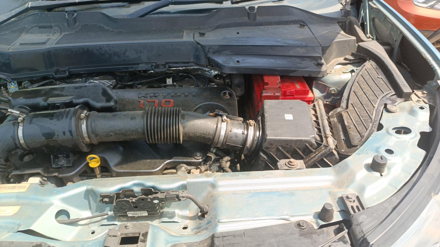 2021 Tata Safari XZ PLUS 6 S, Diesel, Manual, 38,740 km, Engine View - Left