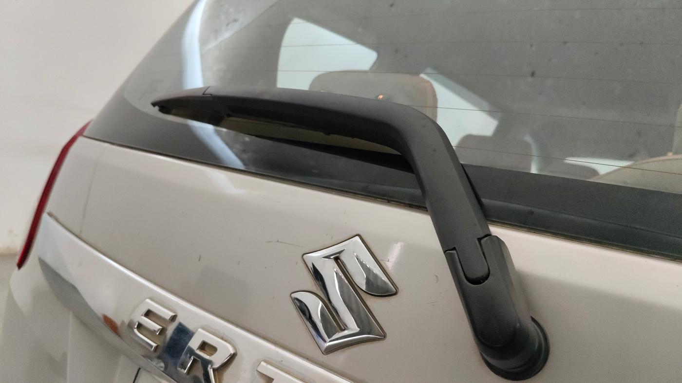 2017 Maruti Ertiga ZXI+, Petrol, Manual, 40,365 km, Rear Wiper