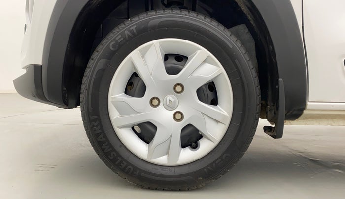 2023 Renault Kwid RXT 1.0, Petrol, Manual, 4,179 km, Left Front Wheel