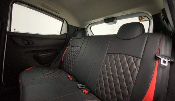 2023 Renault Kwid RXT 1.0, Petrol, Manual, 4,179 km, Right Side Rear Door Cabin