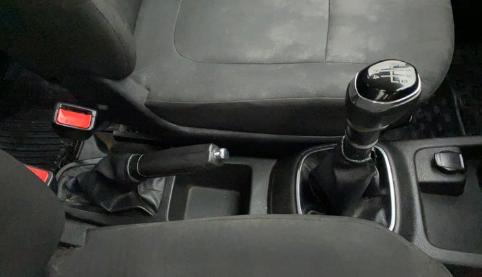 2019 Renault Kwid RXT 1.0, Petrol, Manual, 50,023 km, Gear Lever