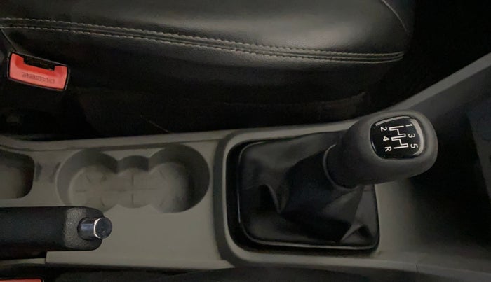 2020 Tata Tiago XZ PLUS PETROL, Petrol, Manual, 92,449 km, Gear Lever