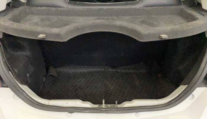 2020 Tata Tiago XZ PLUS PETROL, Petrol, Manual, 92,449 km, Boot Inside