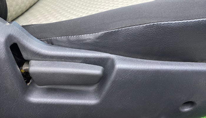 2020 Maruti Alto LXI, Petrol, Manual, 31,926 km, Driver Side Adjustment Panel